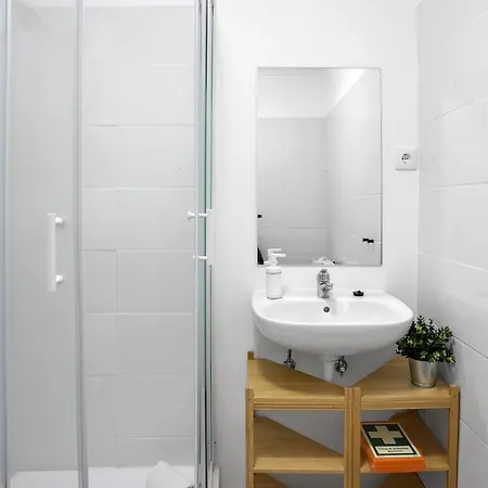 One Bedroom Apt In Central - Balconies With River Views! Lejlighed Almada